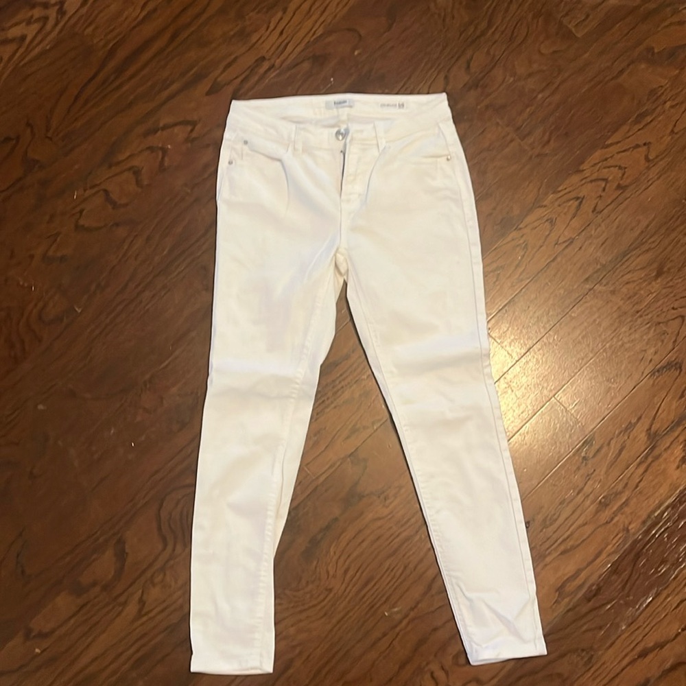 White ankle pants